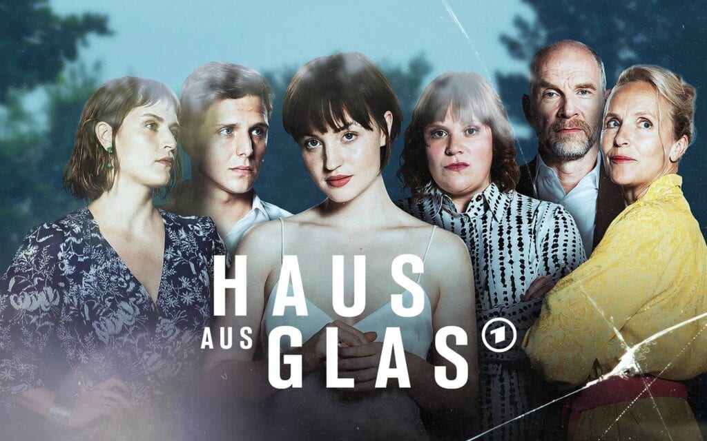 Haus aus Glas. Foto (c) ARD / Sofie Silbermann